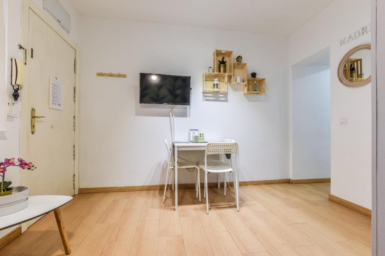 Acogedor Piso Madrid Centro Alquiler Temporal Apartment Ngoại thất bức ảnh